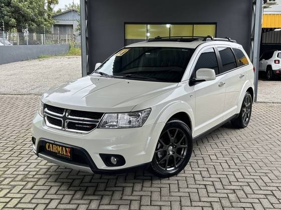 DODGE JOURNEY 3.6 RT V6 GASOLINA 4P AUTOMÁTICO DODGE JOURNEY 3.6 RT V6 GASOLINA 4P AUTOMÁTICO